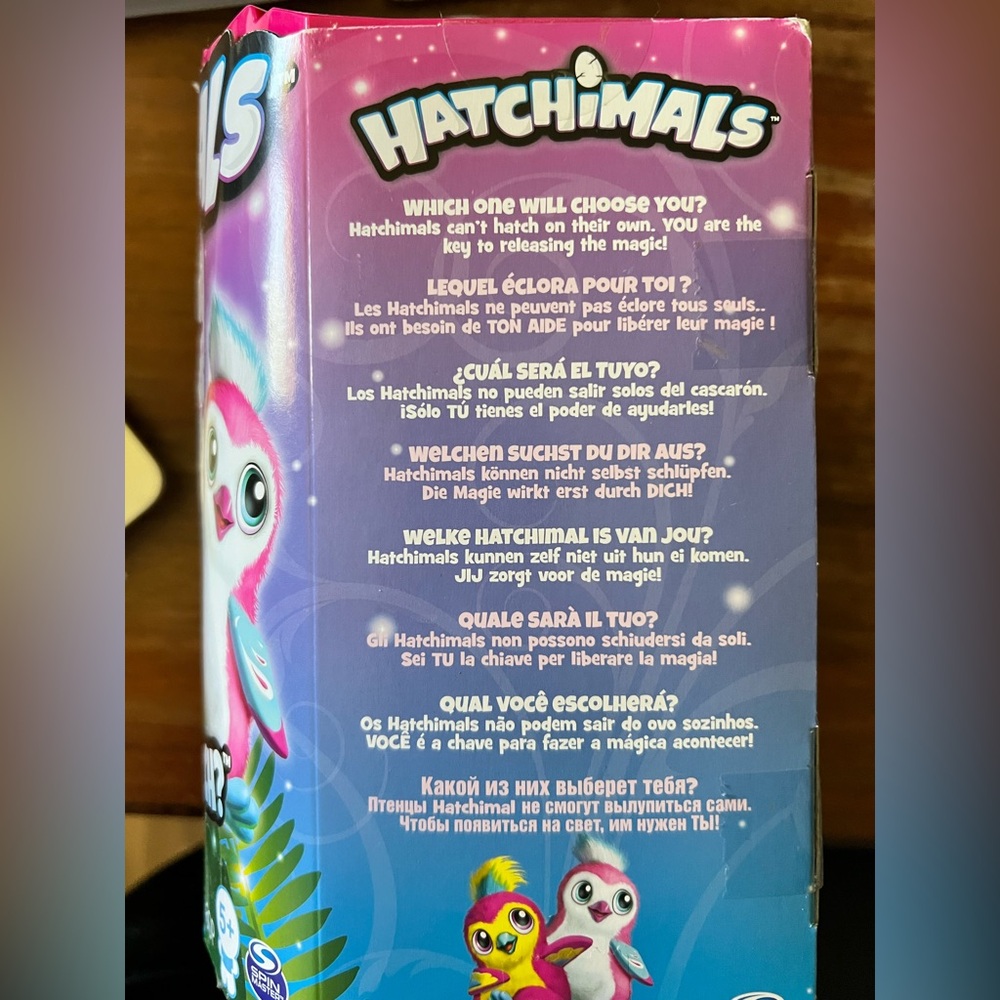 Hatchimals Interactive Toy with Speckled Egg - Picture 4 of 6